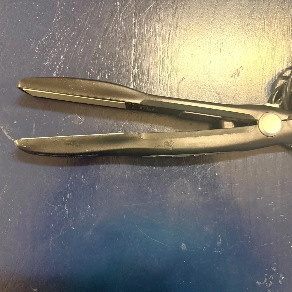 Remington‎ Wet2Straight Flat Iron 1